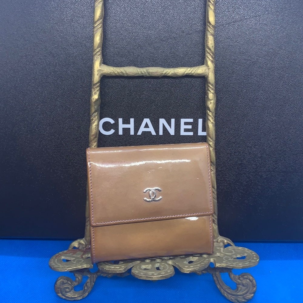 Chanel Wallet Purse COCO Brown & lavender patent leather Woman unisex Authentic